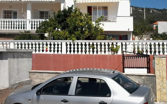 Mari - Barbecue - A1lile