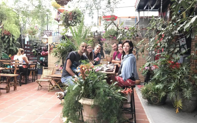 Redhouse Backpacker Hostel
