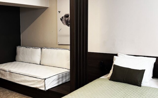 CityZoe Athens Suites