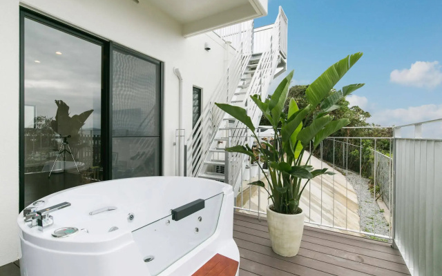 Kouri Ocean Villa
