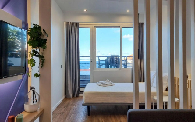 The Jolie Apartments - by the Ocean