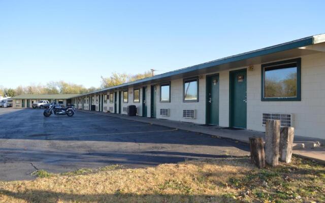 Purple Sage By OYO Snyder TX