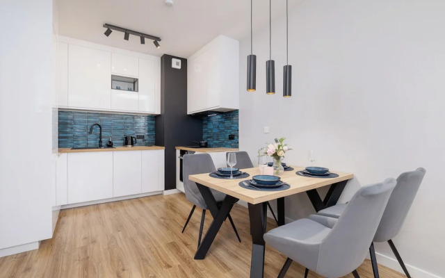 Kiełkowskiego Apartment by Renters