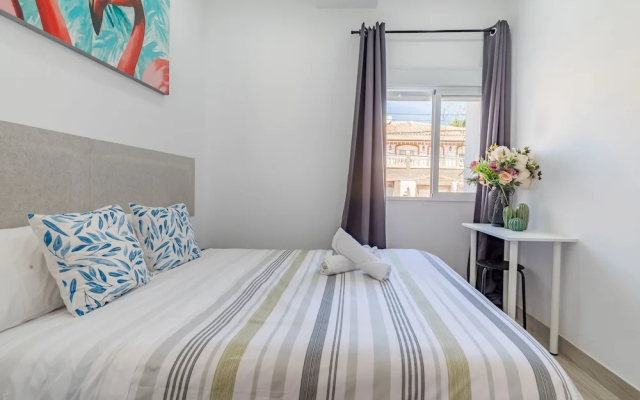 AYZ Silvela - Auto check-in property