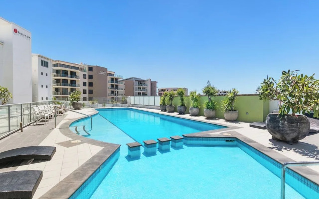 The Top Deck Retreat Ballina