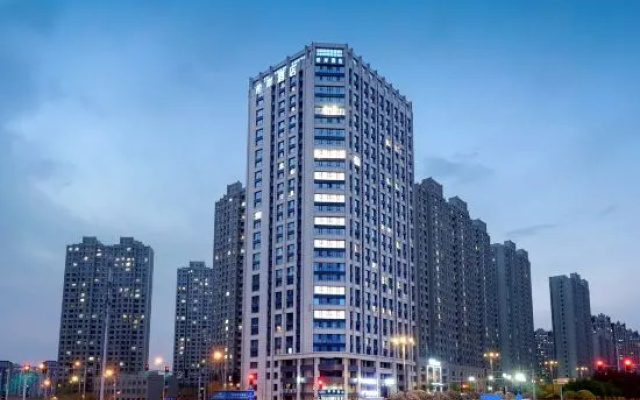 Xana Hotelle (Harbin Railway West Station Wanda Plaza) – Outside – Harbin