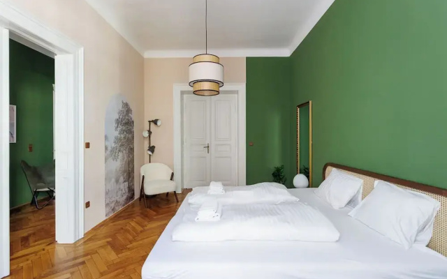 Vienna City Stay Calling