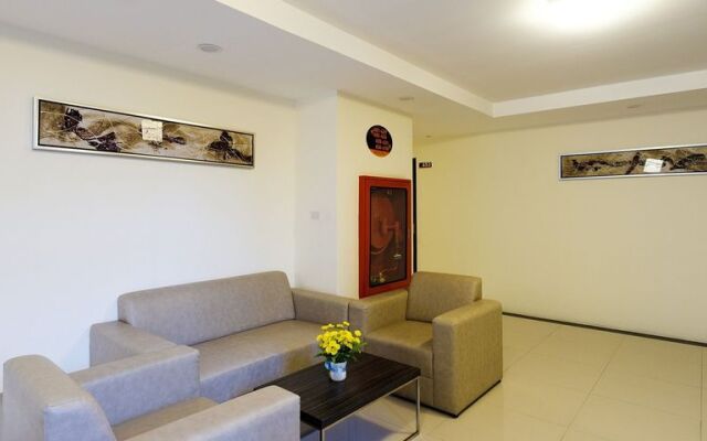 ZEN Rooms Soi Rangnam