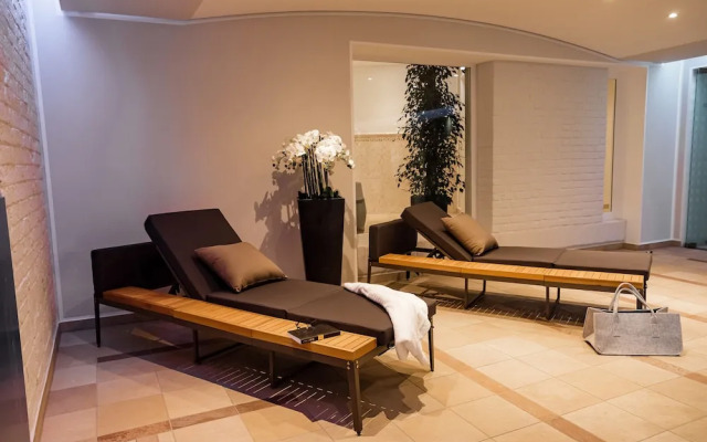 Seehotel am Tankumsee