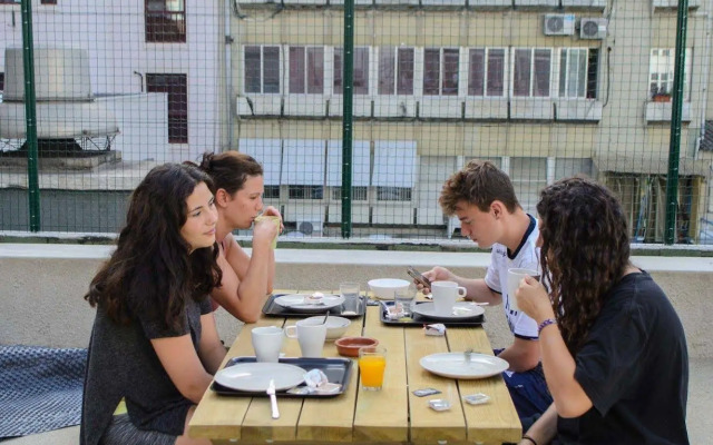 Hans Brinker Hostel Lisbon