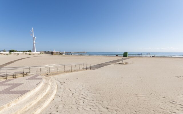 Cotton in Oliva With 3 Bedrooms and 1 Bathrooms