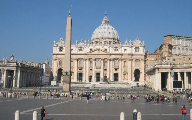 44 Al Colosseo