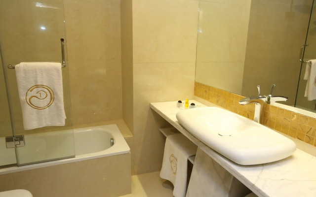 Delora Hotel and Suites
