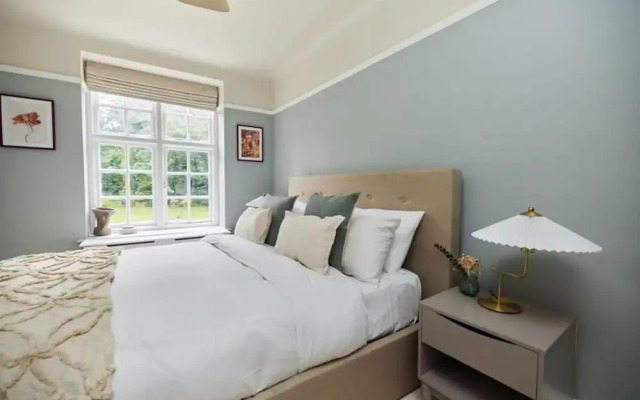The Golders Green Place - Modern and Bright 1bdr Flat, London
