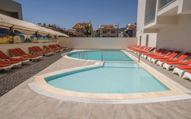 Point Beach Hotel