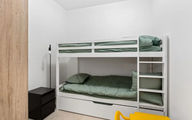 Nice Apartment Near Beach