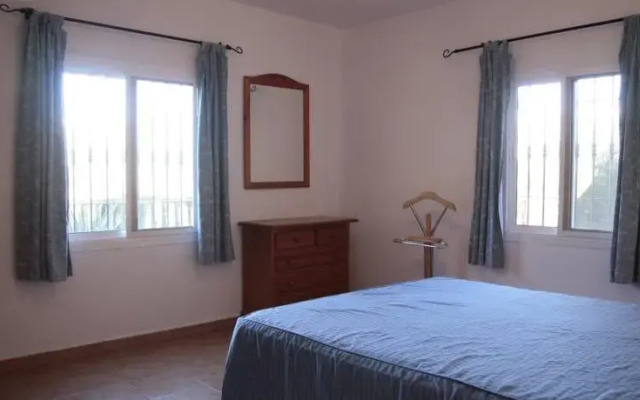 Villa EDU Canovas