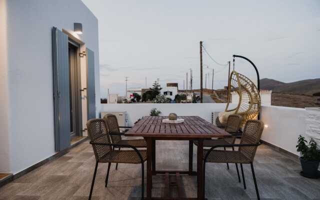 Falakis Apartments Kythnos