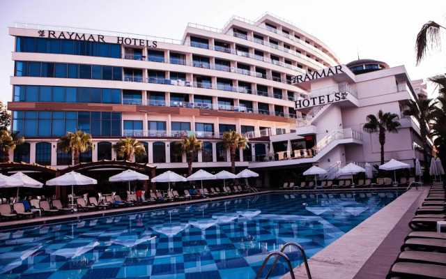 Raymar Resort & Aqua