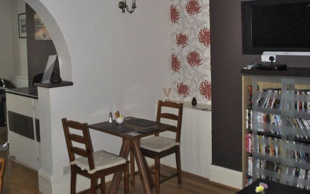 Taunton Guest House