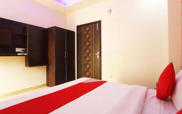 Oyo Flagship 71194 Hotel Br Inn