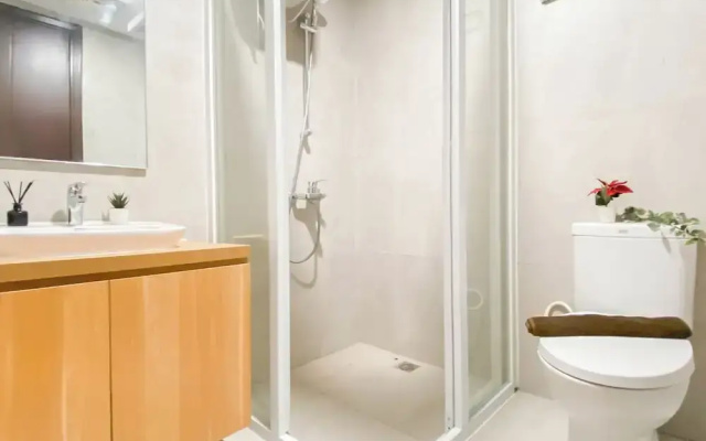 2Br At Apartment Pollux Chadstone Cikarang