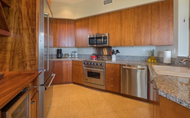 Hale Lolii 2 Bedrooms 2 Bathrooms Condo