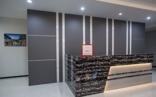 RedDoorz Plus near Politeknik Negeri Malang