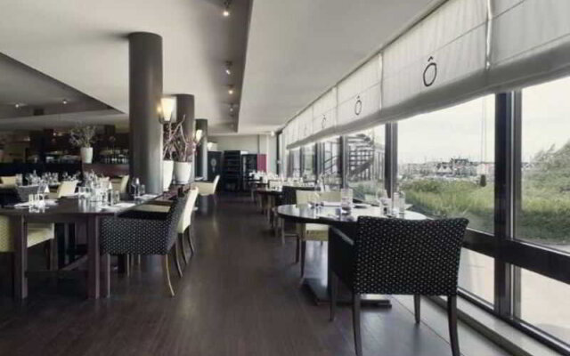 Hampshire Hotel - Newport Huizen