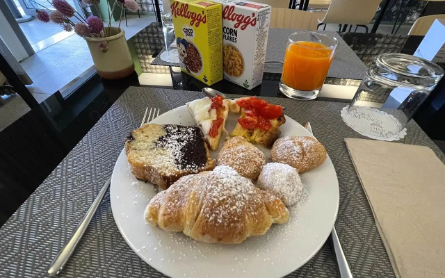 Hotel Dimora Del Monaco