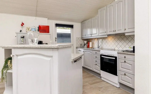 8 Person Holiday Home in Vaeggerlose