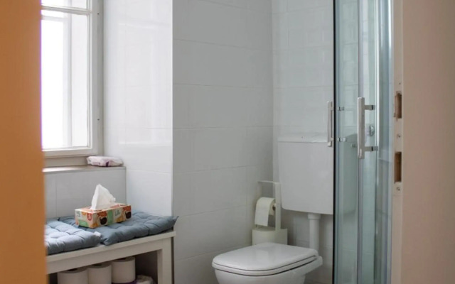 Main Street Apartment Mila