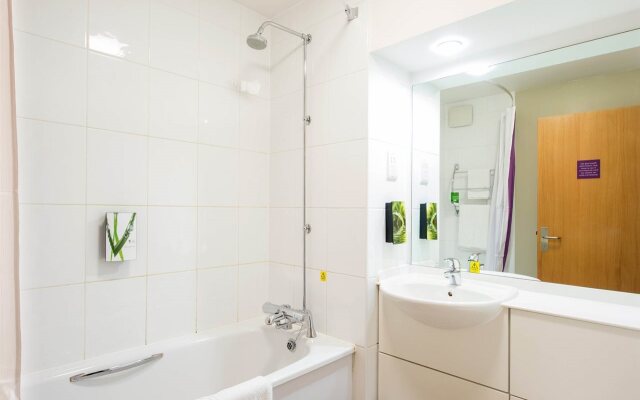 Premier Inn Bournemouth Westcliff