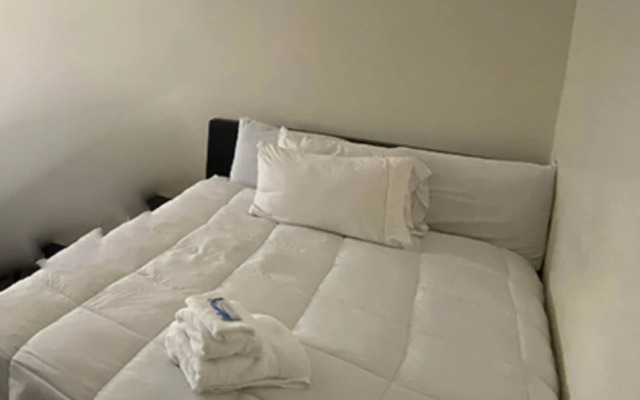 Island Comfort Bed & Breakfast