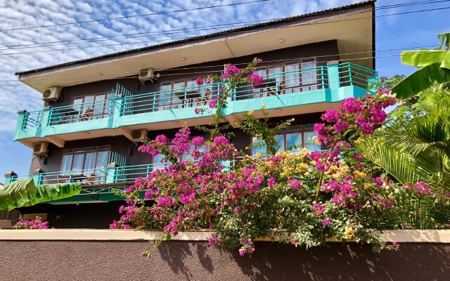 River Dolphin Hotel