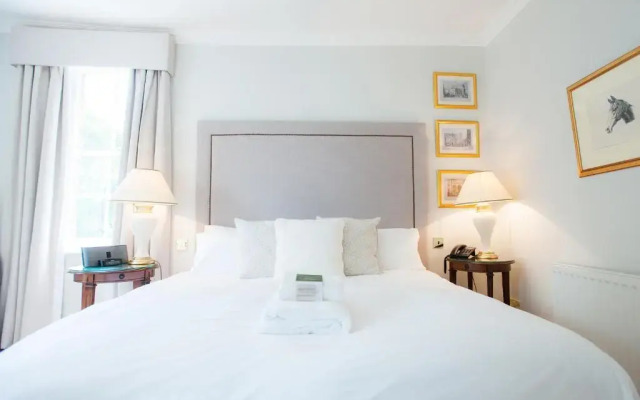 Findon Manor Hotel