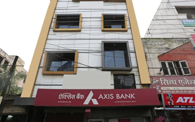 OYO 13669 Hotel Satnam