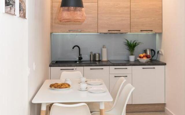 Old Town Grand Theatre Apartment 2