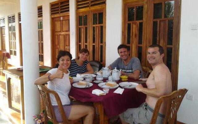Sayura Beach Hotel