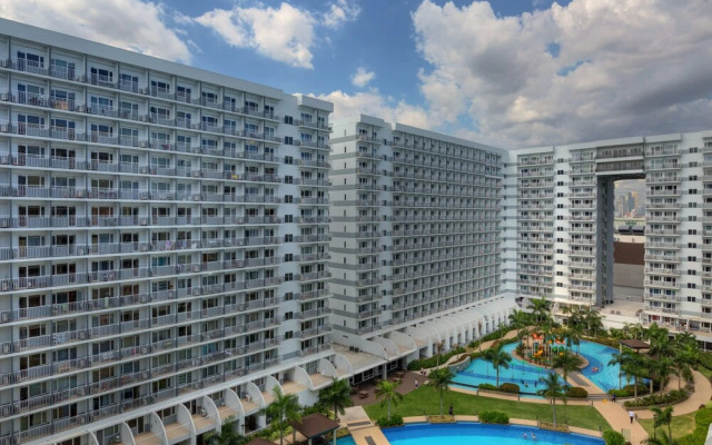 Withus Condotel at Shell Residences