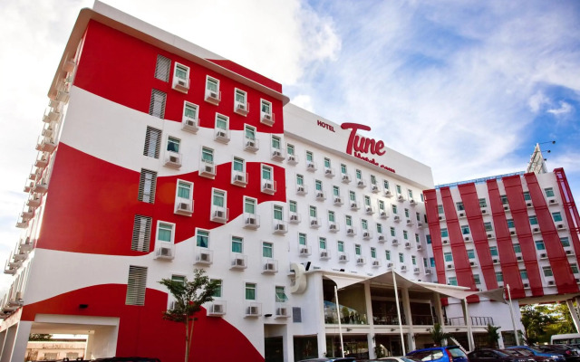 Tune Hotel - Danga Bay, Johor