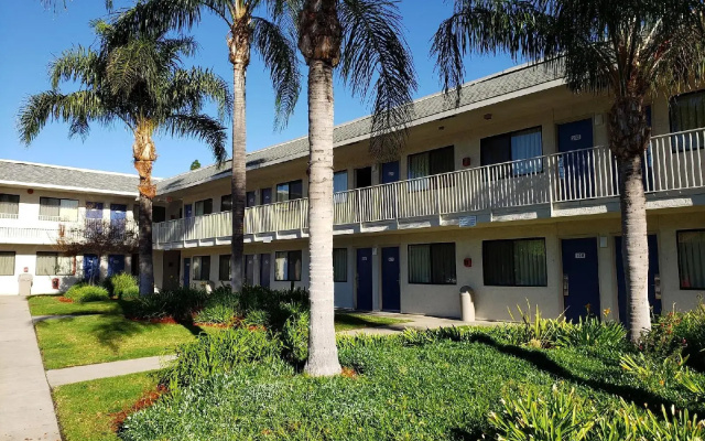 Vagabond Inn Sylmar