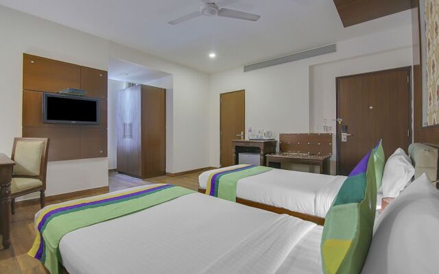 Treebo Trend Hotel Heaven