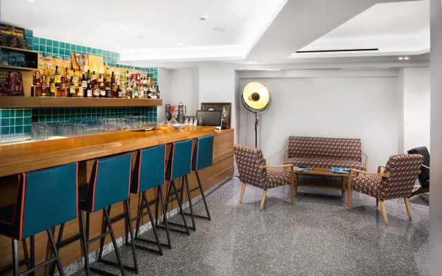 360 Degrees Pop Art Hotel