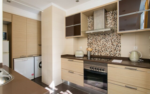 ALTIDO Charming Patio