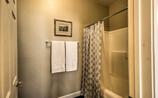 Oro Valley Condo - Nearby Golf & Hiking!