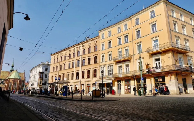 Plac Dominikanski by HASHTAG