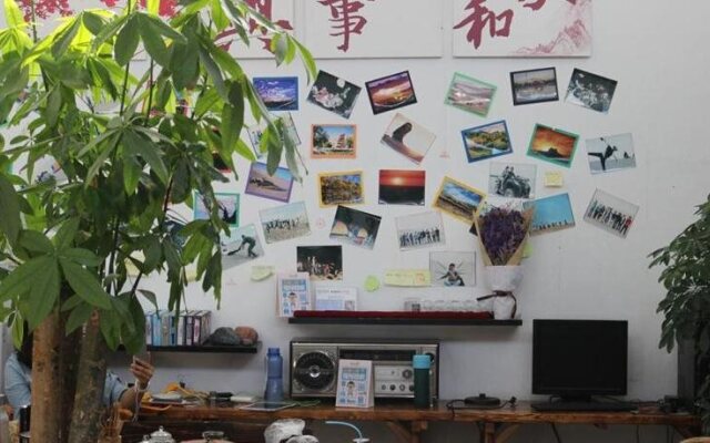 Dunhuang Nongfu Hostel