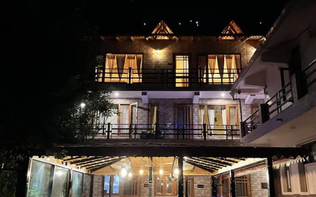 Sangita Resorts Naukuchiatal