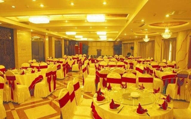 Starway Nanjing Phoenix Globle Branch Hotel